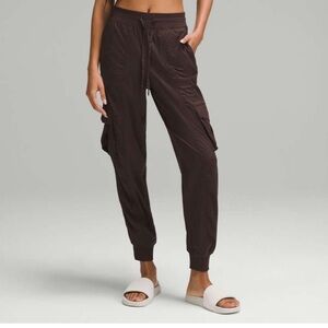 Lululemon Dance Studio Relaxed-Fit Mid-Rise Cargo Jogger - Size L